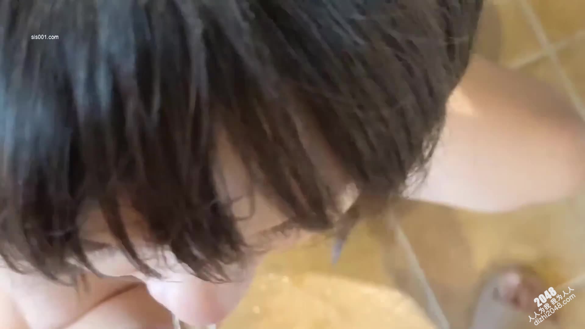 [MP4/ 461M] 大奶人妻深喉吃鸡啪啪 腿分开 啊好受快点 在卫生间镜子前撅着大屁屁被大哥无套猛怼 内射肥鲍鱼