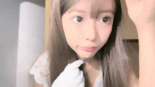 音乐才女， 【累啊累啊累啊】，原来的恩惠，几十万粉丝，人气女神，密码房 ，上帝视角 垂涎三尺