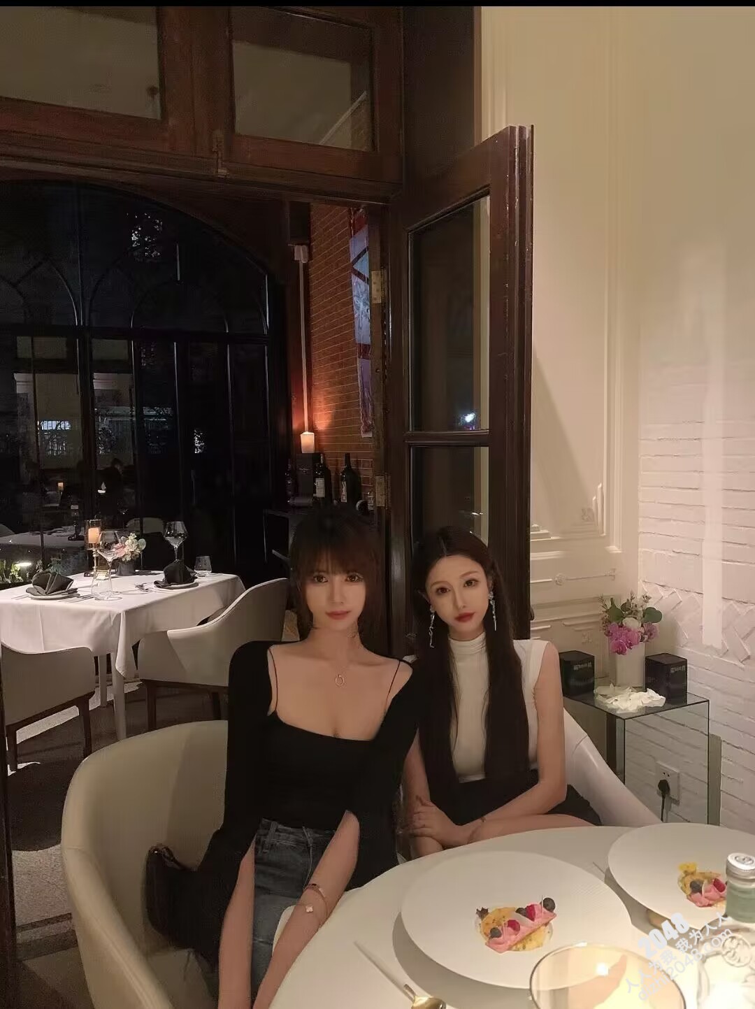 背德人妻 用大鸡巴卸下她的高冷外表 见证她和平时不一样的一面