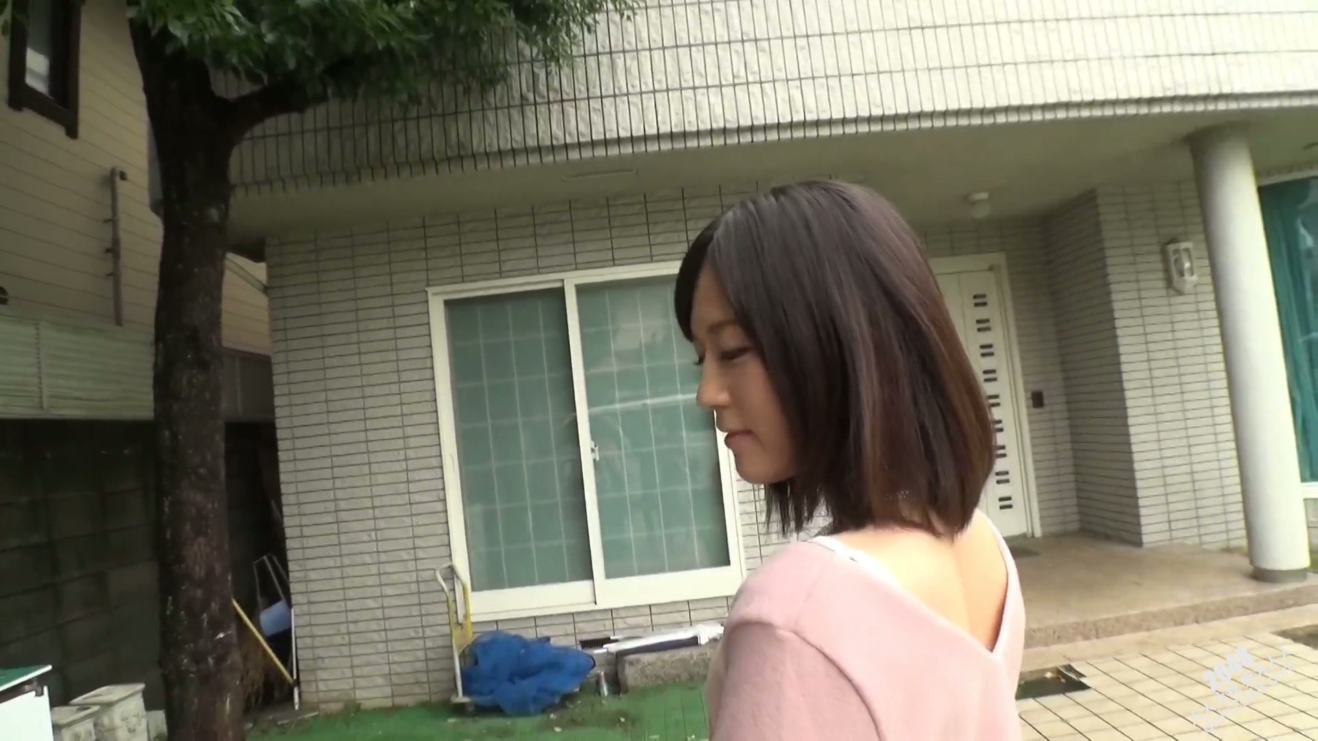 AFS-010 FC2PPV 1743912 [未经审查泄漏] 在街上搭讪名人妻子并在家拍摄 AV！趁着老公不在身边，充满罪恶感的中出性爱！ ！目黑、涩谷