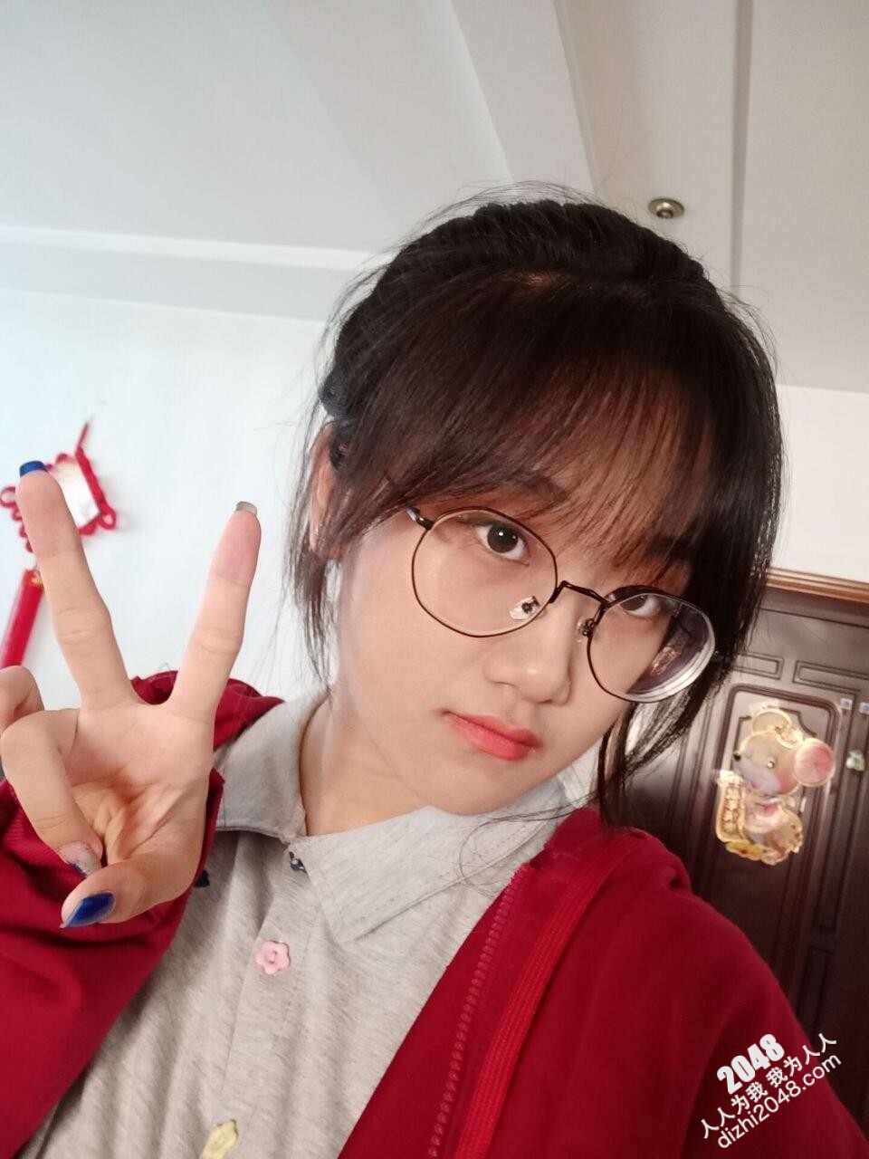 再清纯的学生妹也离不开大鸡几[9P+1V]