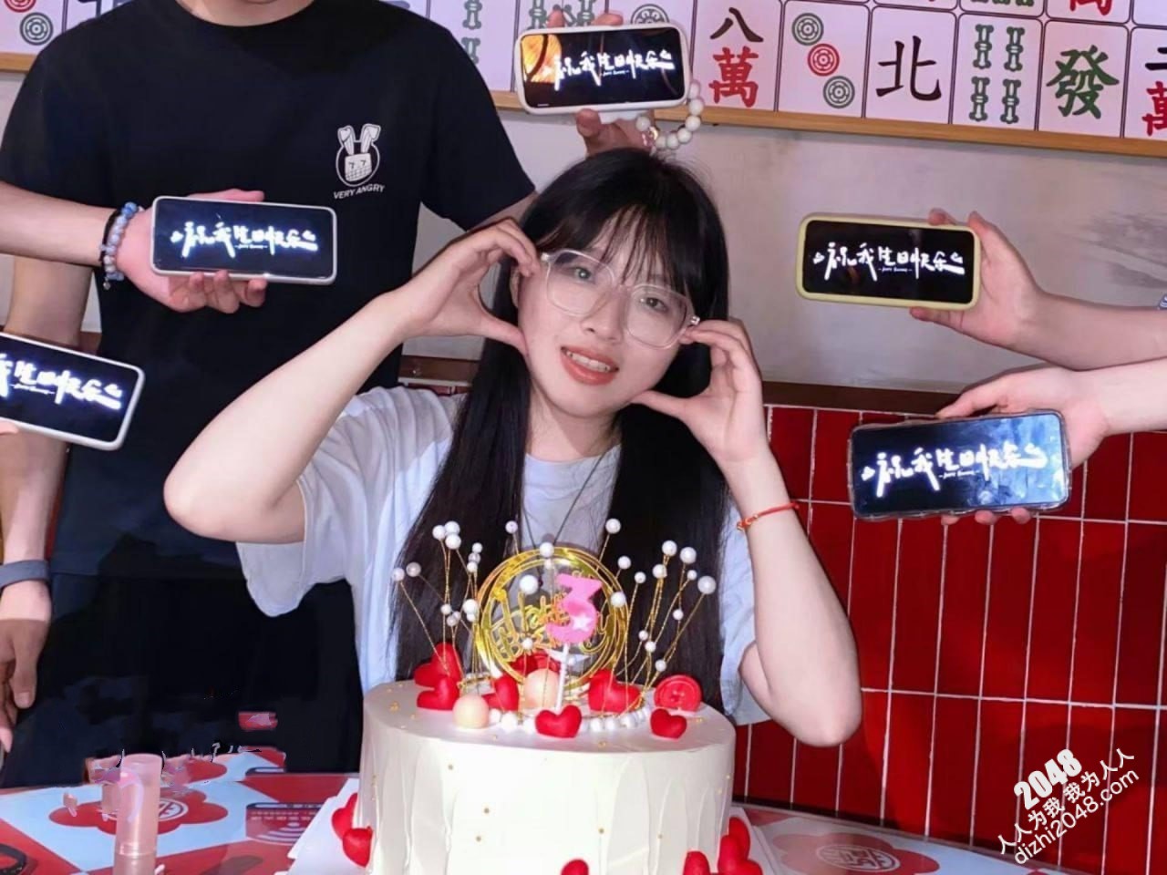 哈尔滨医科大学眼镜妹段R琳18岁妹妹的成人礼 生日当天被无套内射!