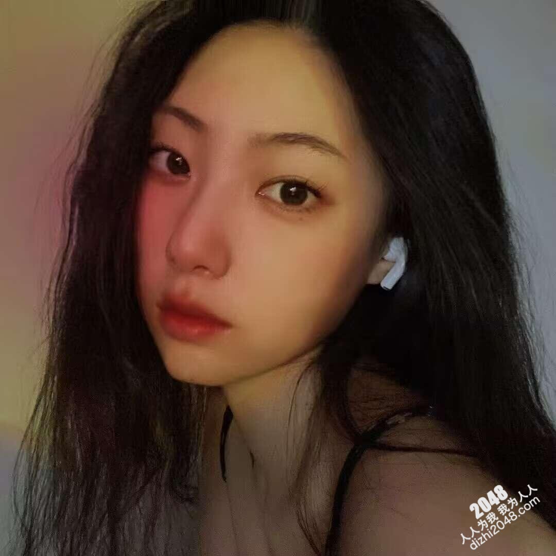 素人少妇人妻投稿，会看评论［13P］
