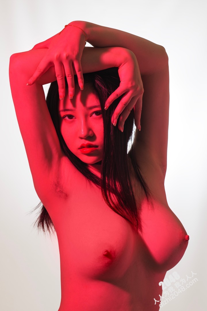 年年红光暗影炽天使无敌大奶写真 [23P-99MB]