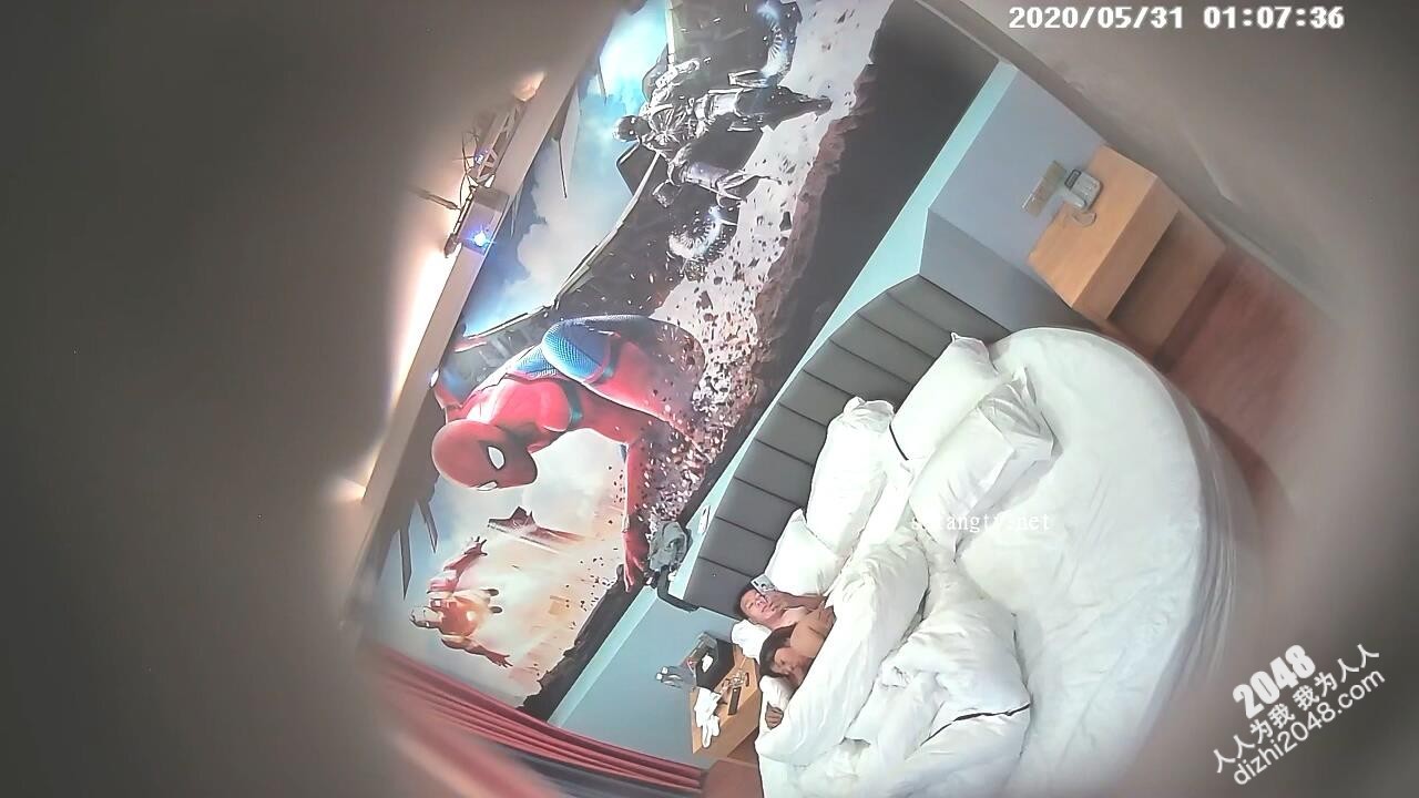 [MP4/465MB]5-30经典酒店偷拍 穿着球衣刚运动完的中年男女开房做爱，骚是不分年龄的