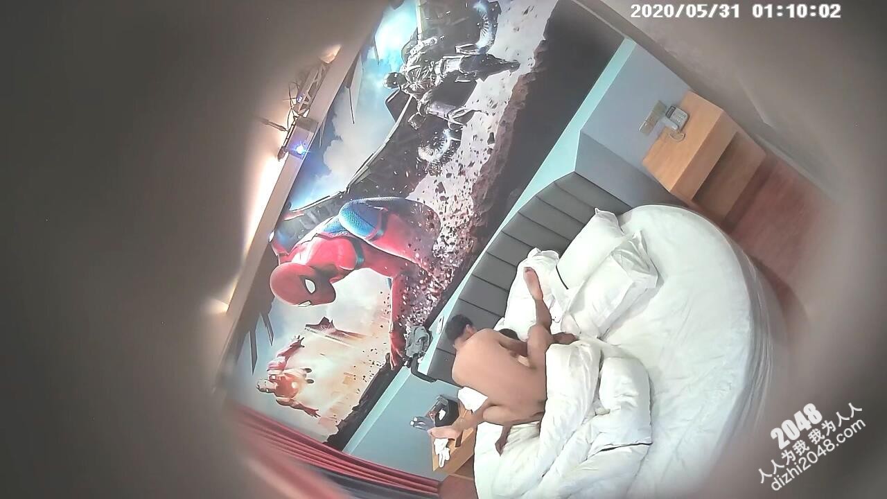 [MP4/465MB]5-30经典酒店偷拍 穿着球衣刚运动完的中年男女开房做爱，骚是不分年龄的