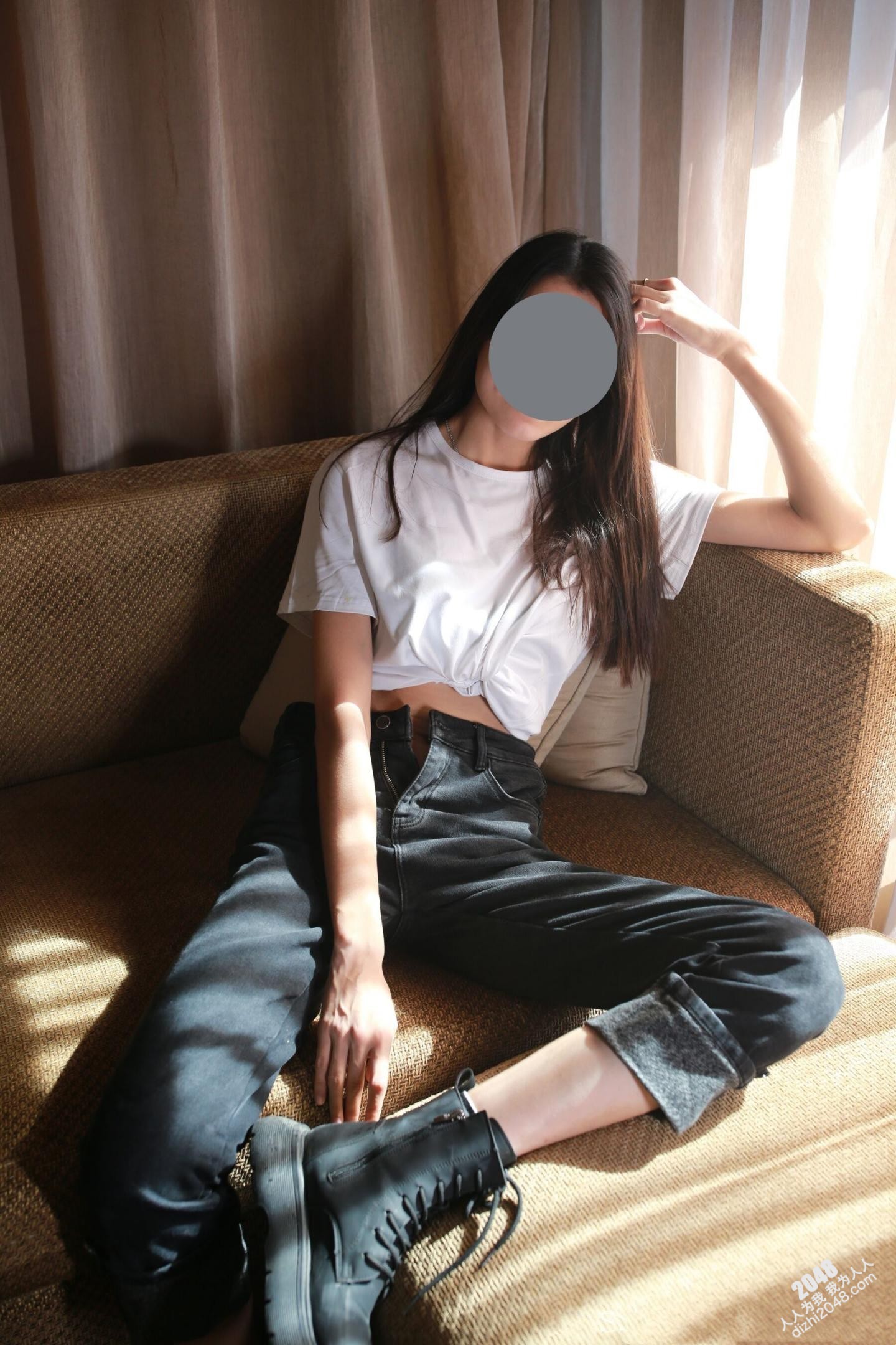 粉丝投稿自己的前女友某师范大学老师反差母狗[43P]
